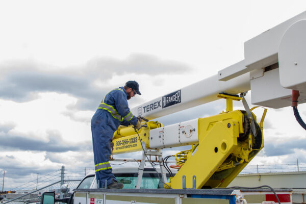 Kova_Regina-2-1-1-scaled